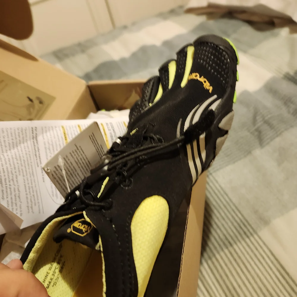 Black and Yellow FiveFingers Shoes - Picture 4 of 5